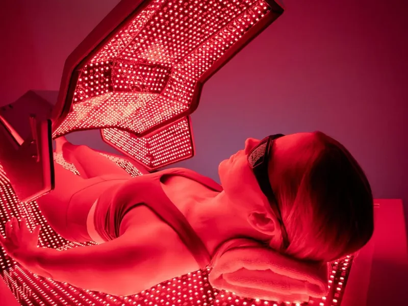 Red Light Therapy treatment at Dynamic Physical Therapy