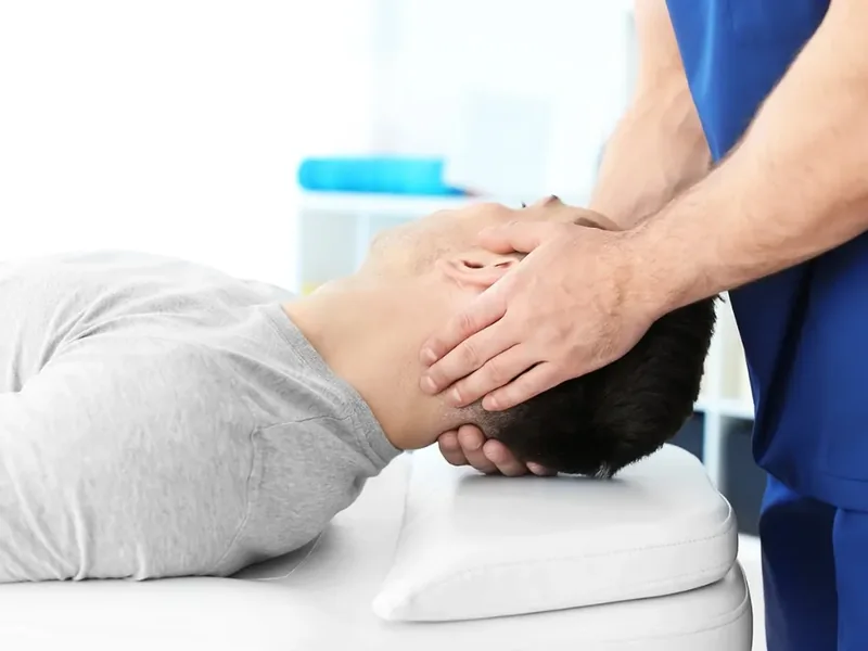 Whiplash and Neck Rehab treatment at Dynamic Physical Therapy